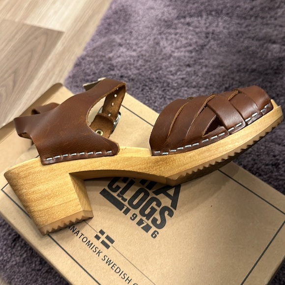 🔥🔥New w/tags Retro vintage Clogs🔥🔥70’s 80’s feel no damage untouched shoe - Picture 3 of 8